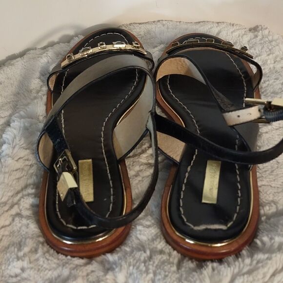 Louis et Cie Leather Gold Woman's Slingback Sandals - Picture 3 of 10